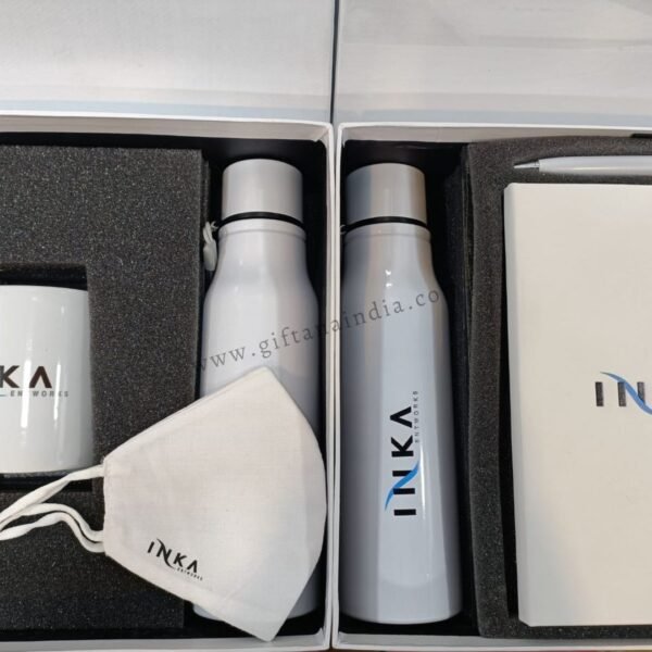 onboarding employee kit 02 2 600x600